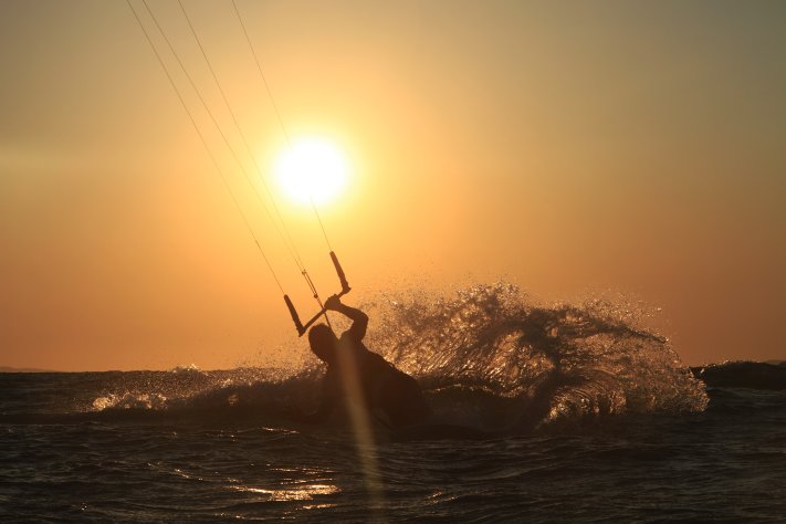 Sunset Kitesurfing Kos Marmari Caravia Beach Hotel