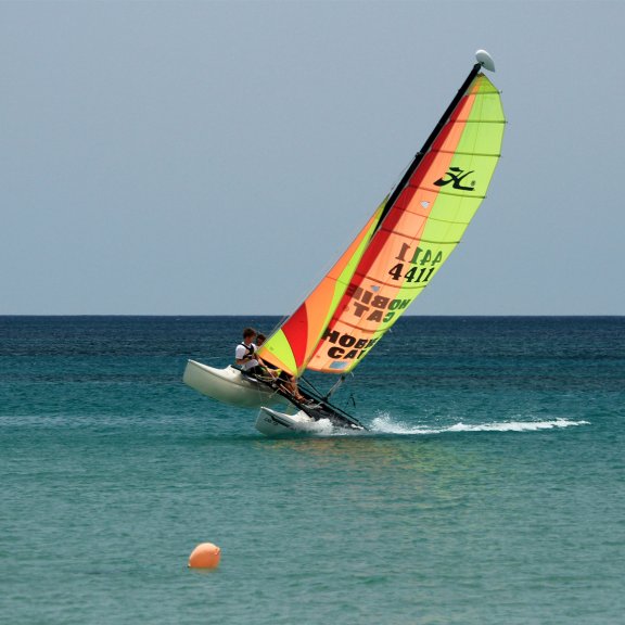 Katamaran Segeln Caravia Beach Hotel Marmari Kos Griechenland Segelschule